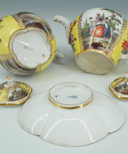 Meissen Theeservies, ca. 1735 — Een Zeldzaam Meesterwerk in Geel Fond