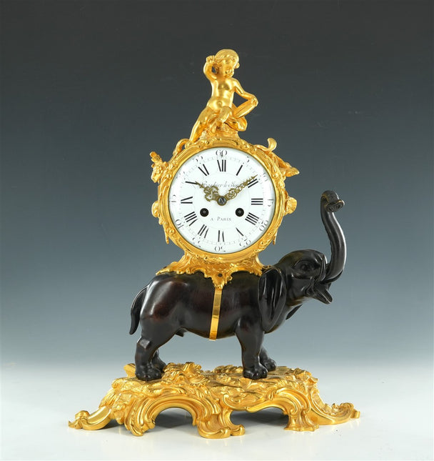 Franse Pendule met Olifant — Barbier le Jeune, Parijs, 19e eeuw