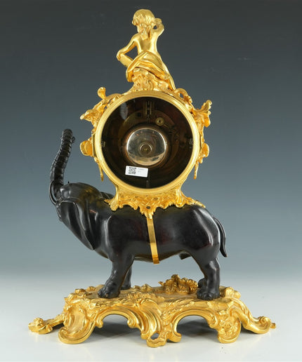 Franse Pendule met Olifant — Barbier le Jeune, Parijs, 19e eeuw