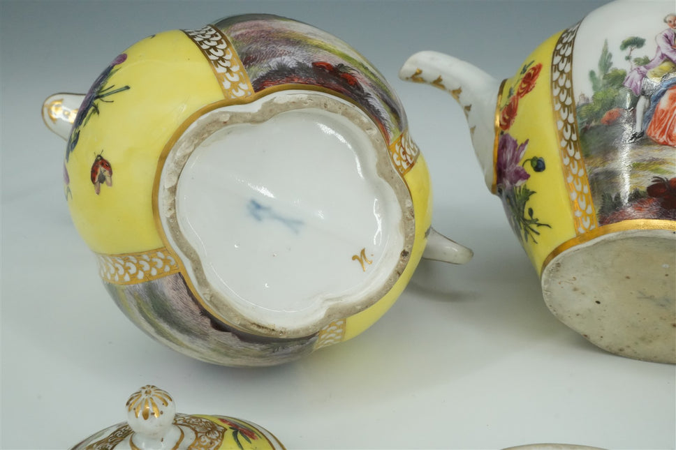 Meissen Theeservies, ca. 1735 — Een Zeldzaam Meesterwerk in Geel Fond